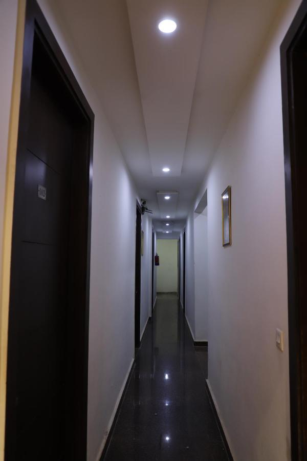 Hotel Dream Comfort Agra  Dış mekan fotoğraf