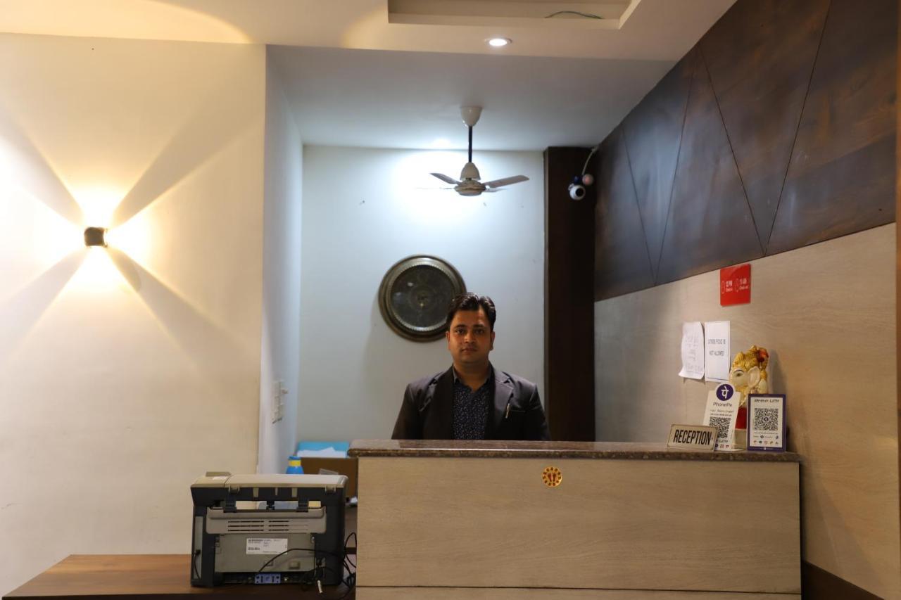 Hotel Dream Comfort Agra  Dış mekan fotoğraf