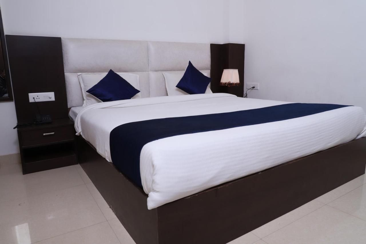 Hotel Dream Comfort Agra  Dış mekan fotoğraf