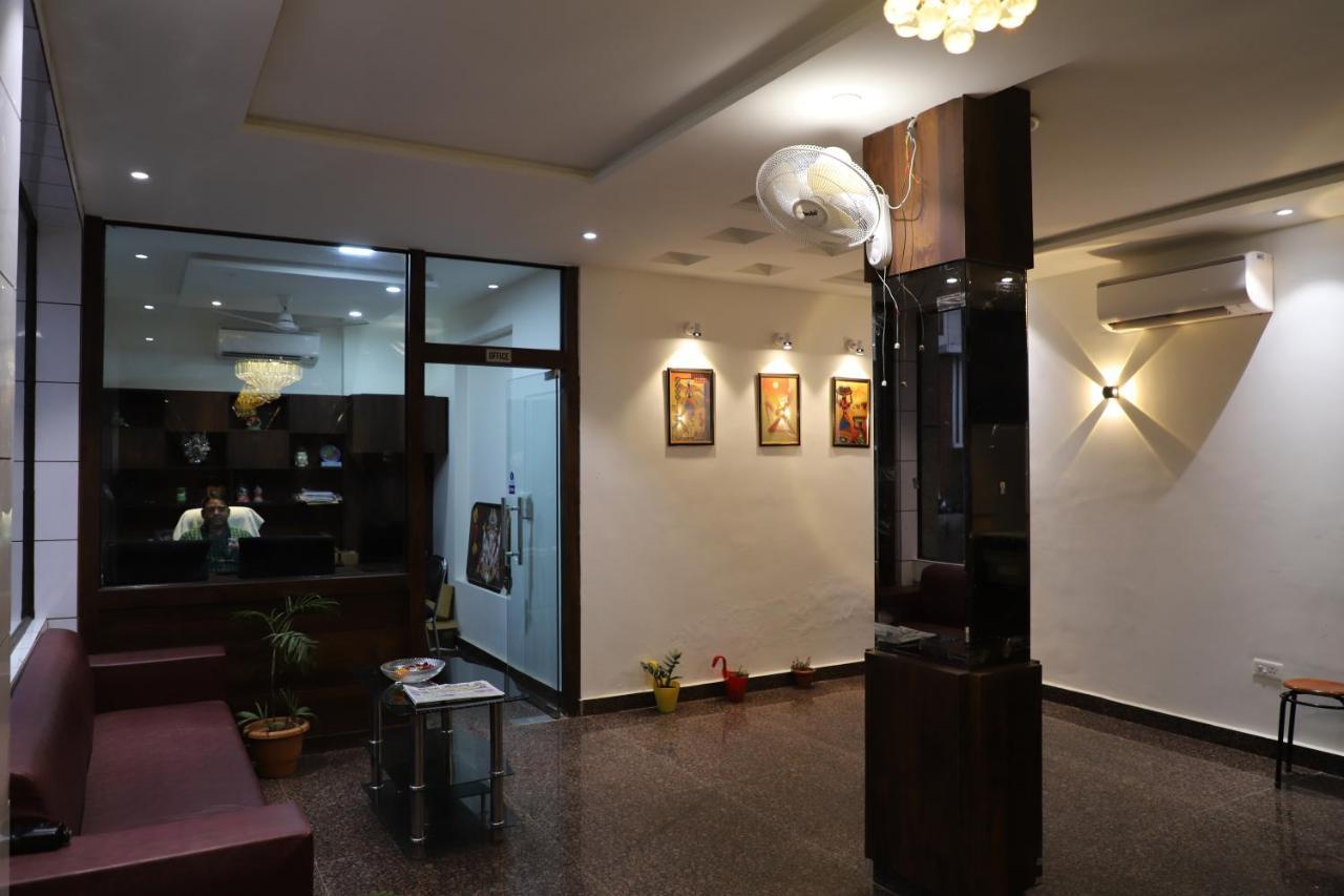 Hotel Dream Comfort Agra  Dış mekan fotoğraf