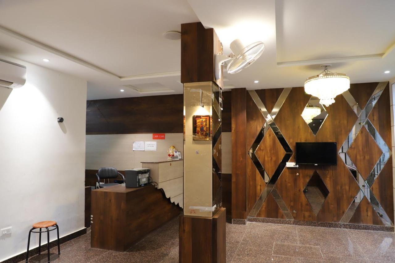 Hotel Dream Comfort Agra  Dış mekan fotoğraf