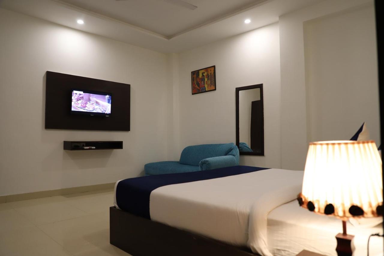 Hotel Dream Comfort Agra  Dış mekan fotoğraf