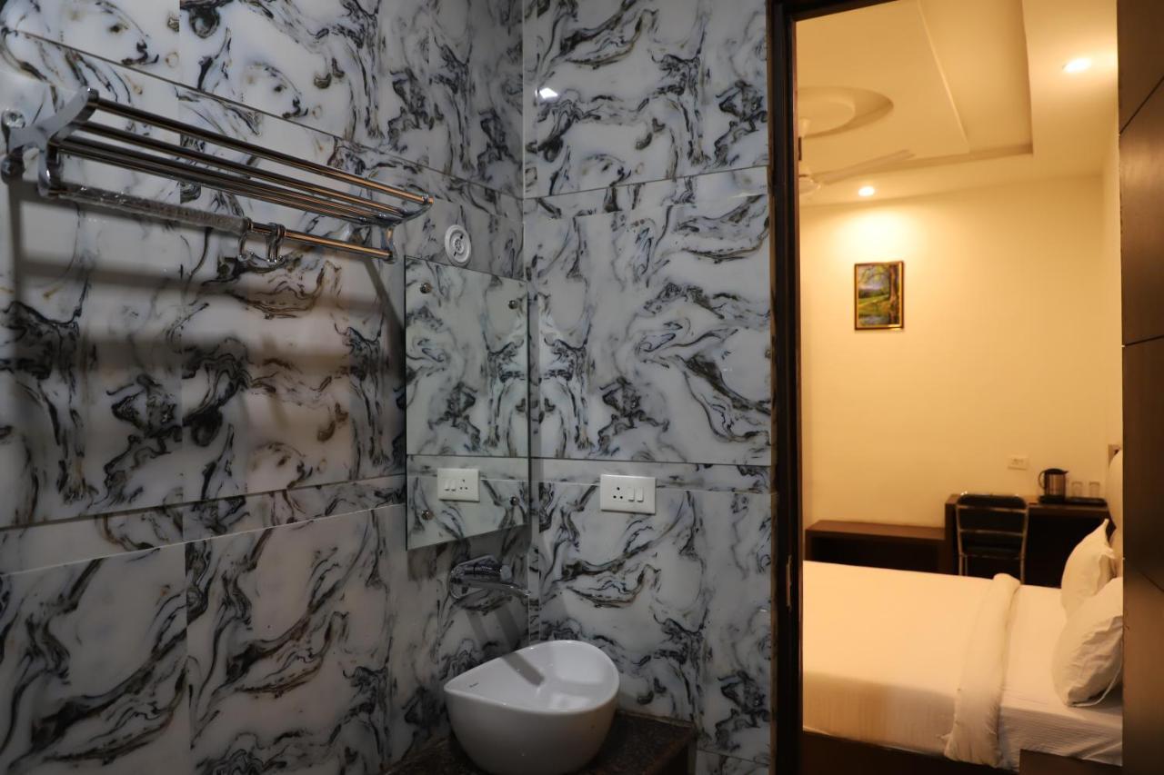 Hotel Dream Comfort Agra  Dış mekan fotoğraf