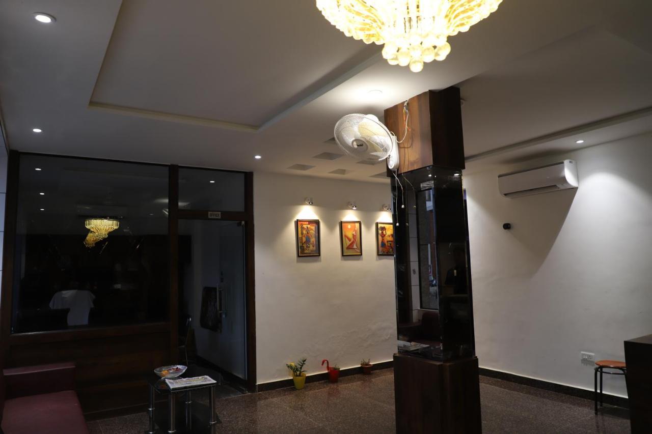 Hotel Dream Comfort Agra  Dış mekan fotoğraf